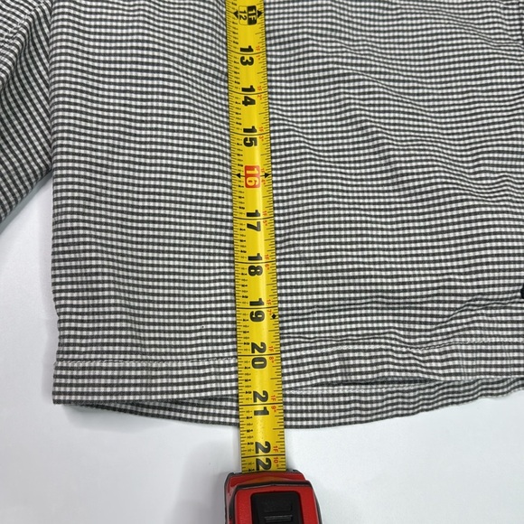 Oakley Black White Gingham Shorts Size 36 - Picture 7 of 8